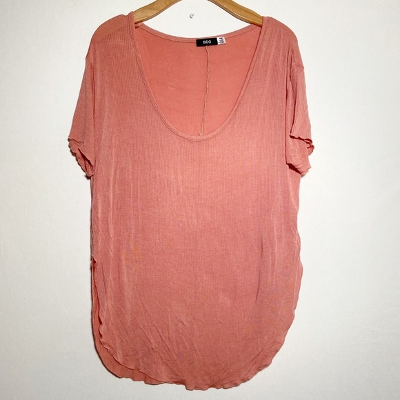 BDG Urban Outfitter Peachy Pink Short Sleeve Tee Size Medium - Picture 1 of 7